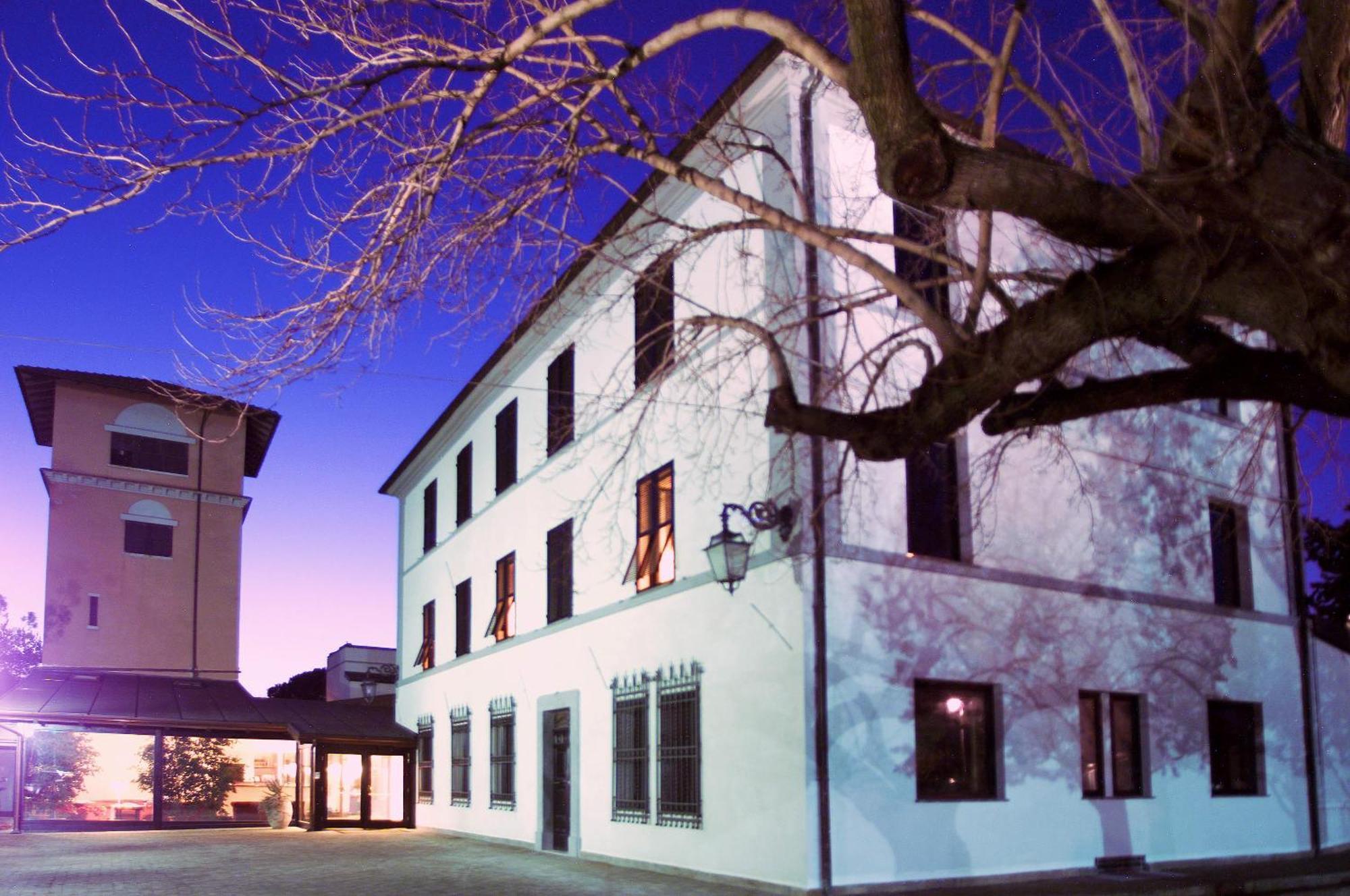La Torre Hotel Moie 外观 照片