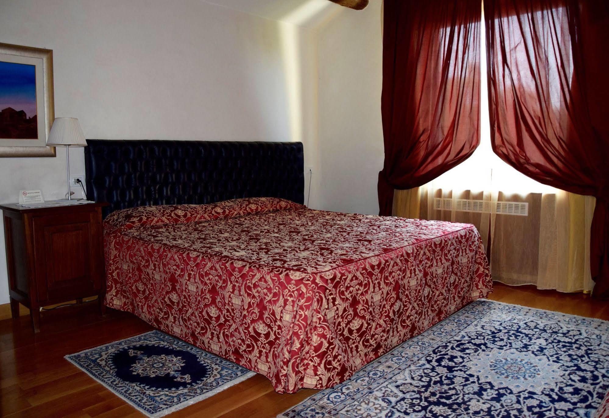 La Torre Hotel Moie 外观 照片