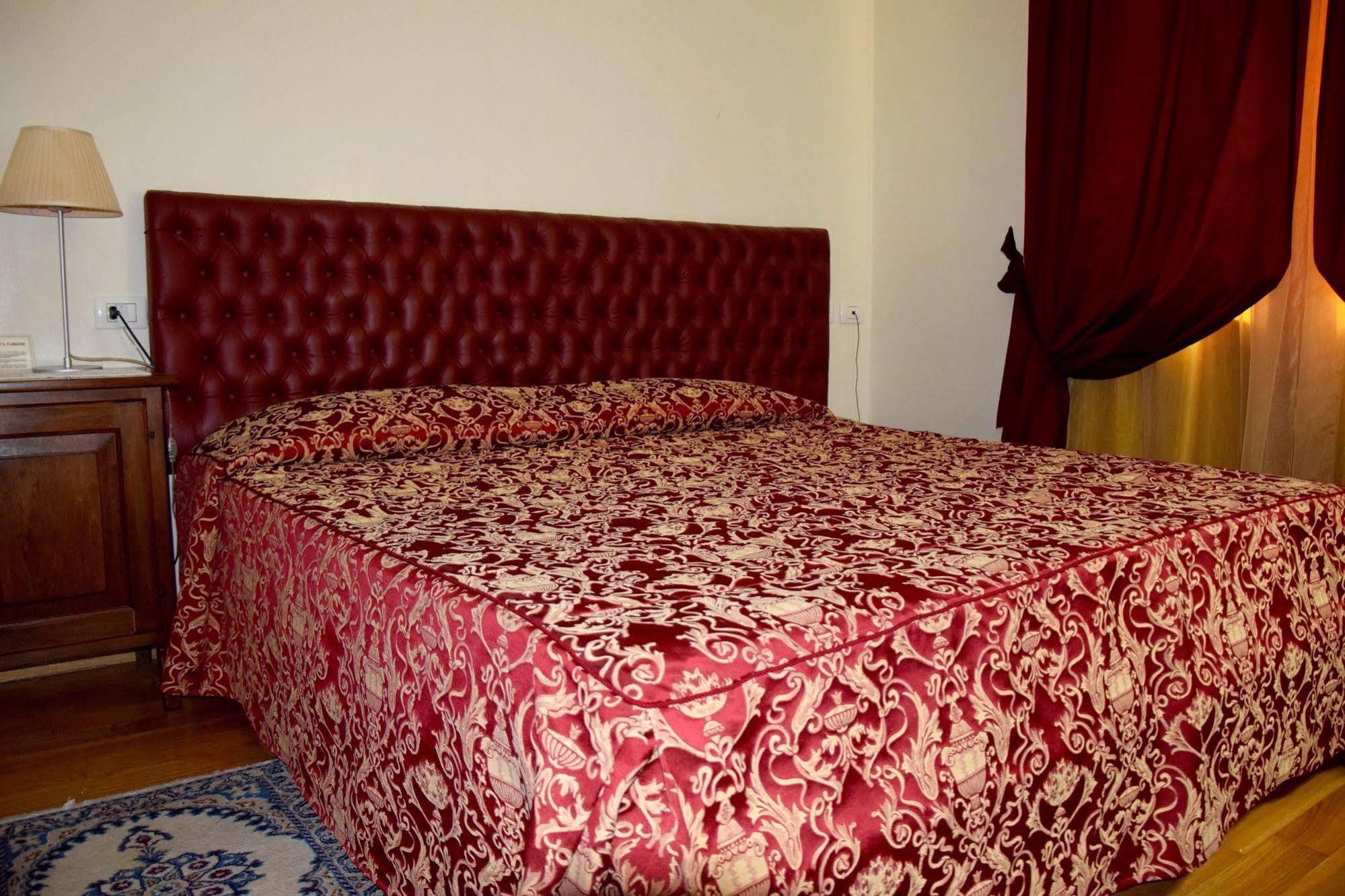 La Torre Hotel Moie 外观 照片